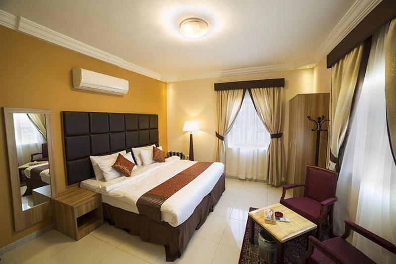 Diwan Alaseel Alraqi Jeddah Exterior foto